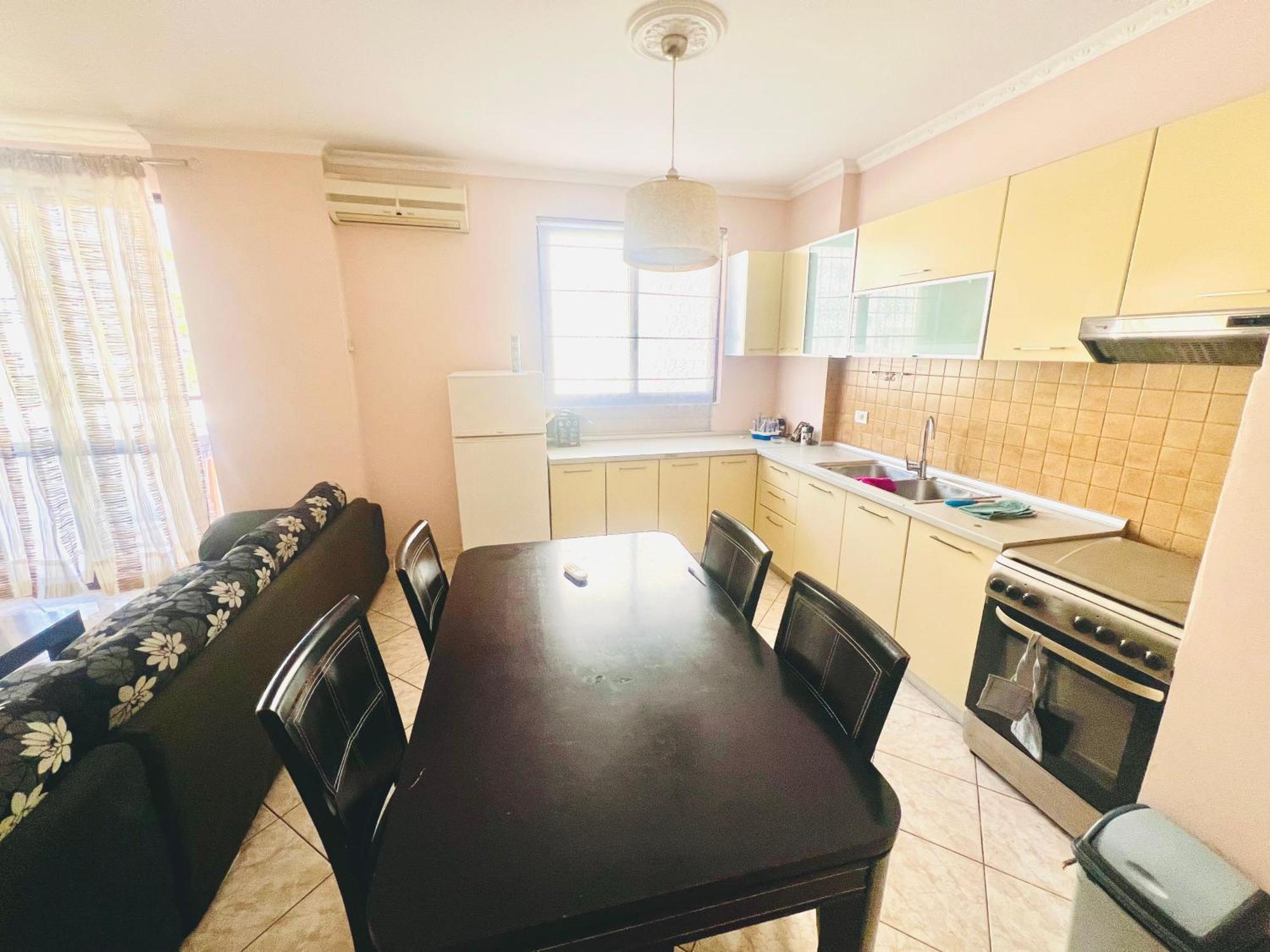 Lovely 3-Bedroom Rental Unit In Durrës Zewnętrze zdjęcie